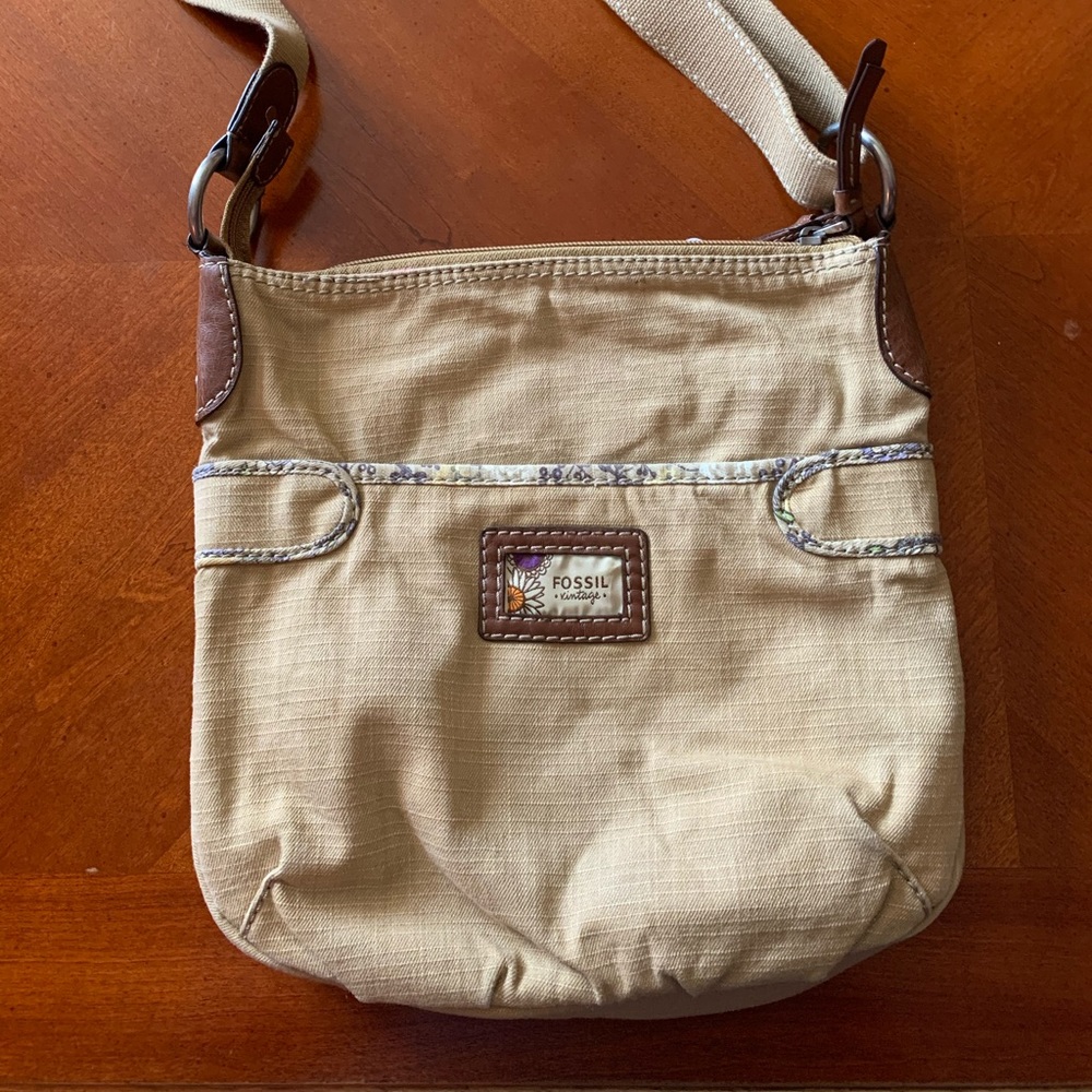 Fossil handbag